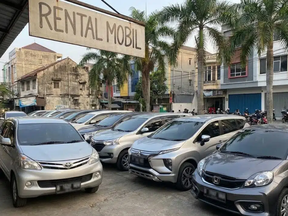 Deretan mobil rental Gorontalo
